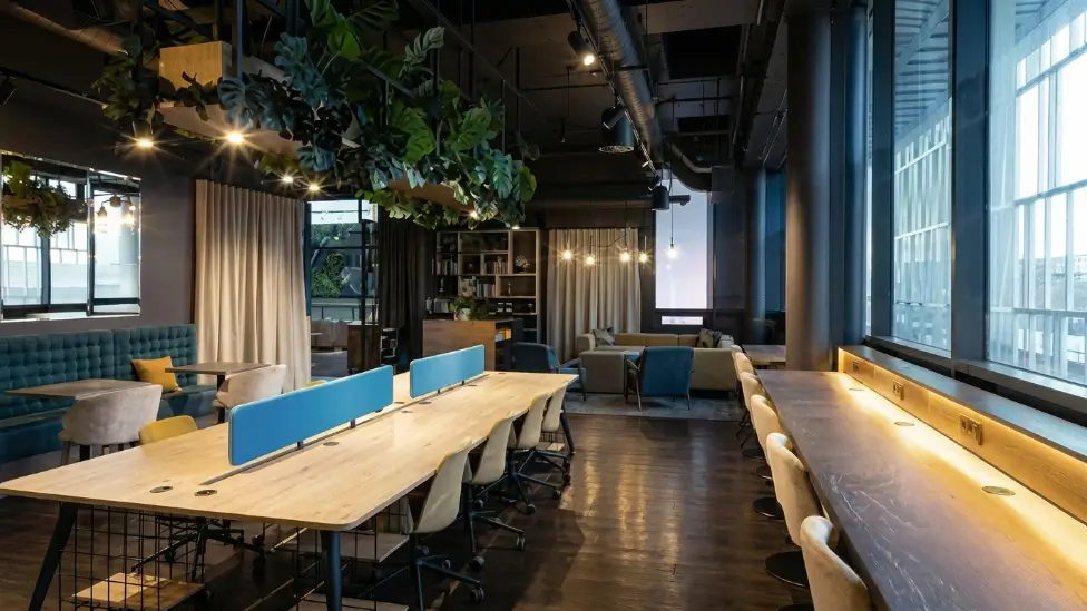 Clubroom, Business Hub & Social Spaces